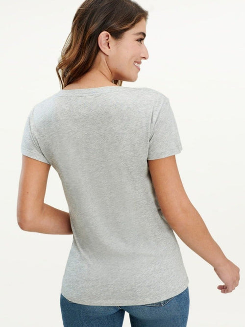 Back View shirt tail hem on Kate V- neck Tee by Splendid - Hickox Jewelers & Lifestyle 