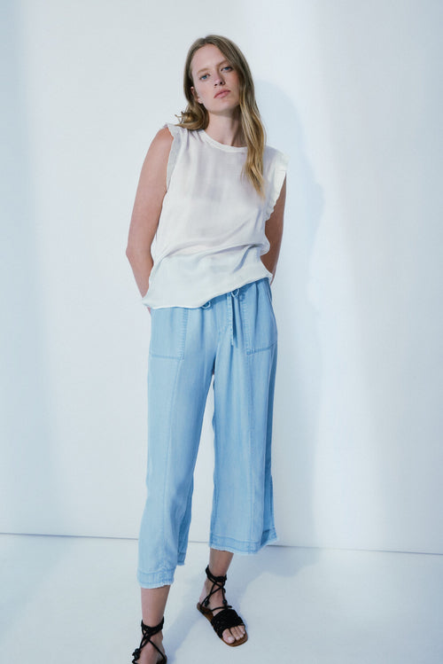 Denim Tencel Pant_- Pull-on with a tie waist and pockets