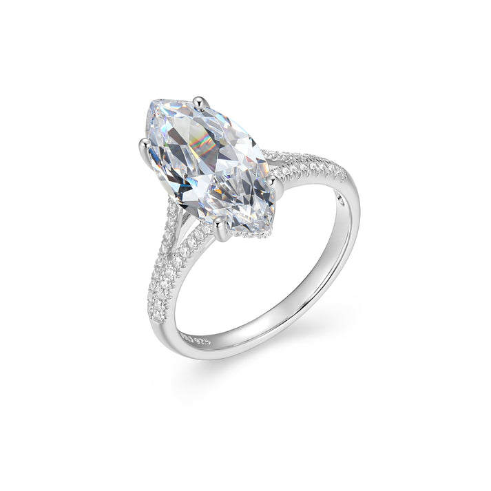 Solitaire Marquise-Cut Cubic Zirconia ring ith Cz sterling silver ban 