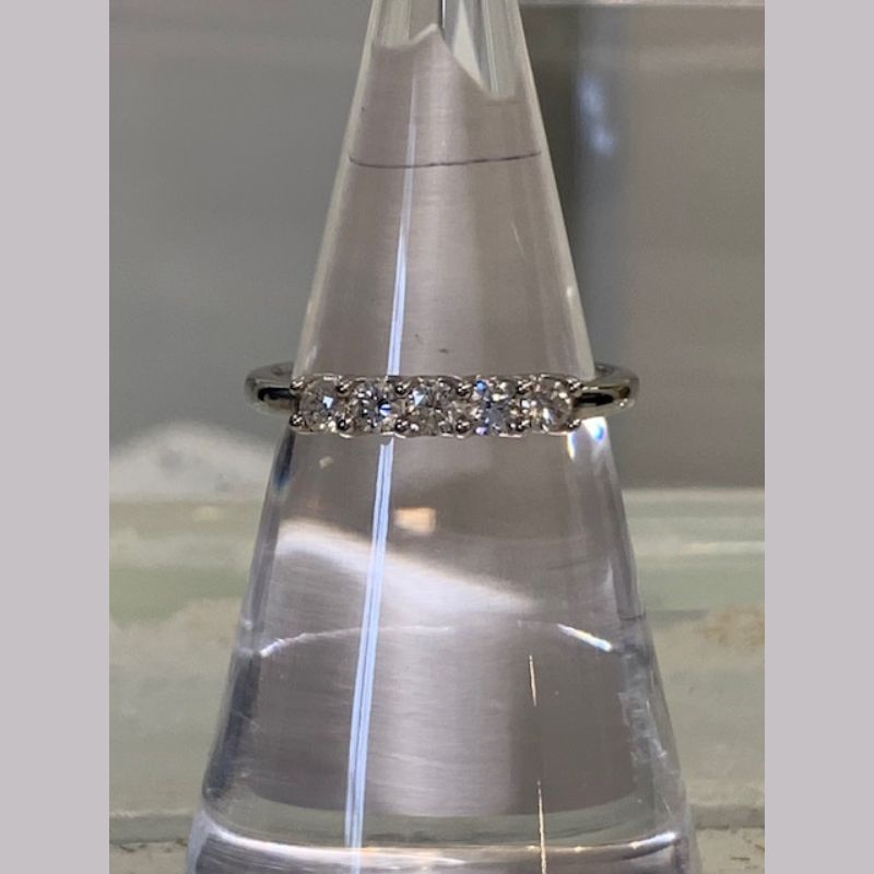 White Gold and Diamond Ring