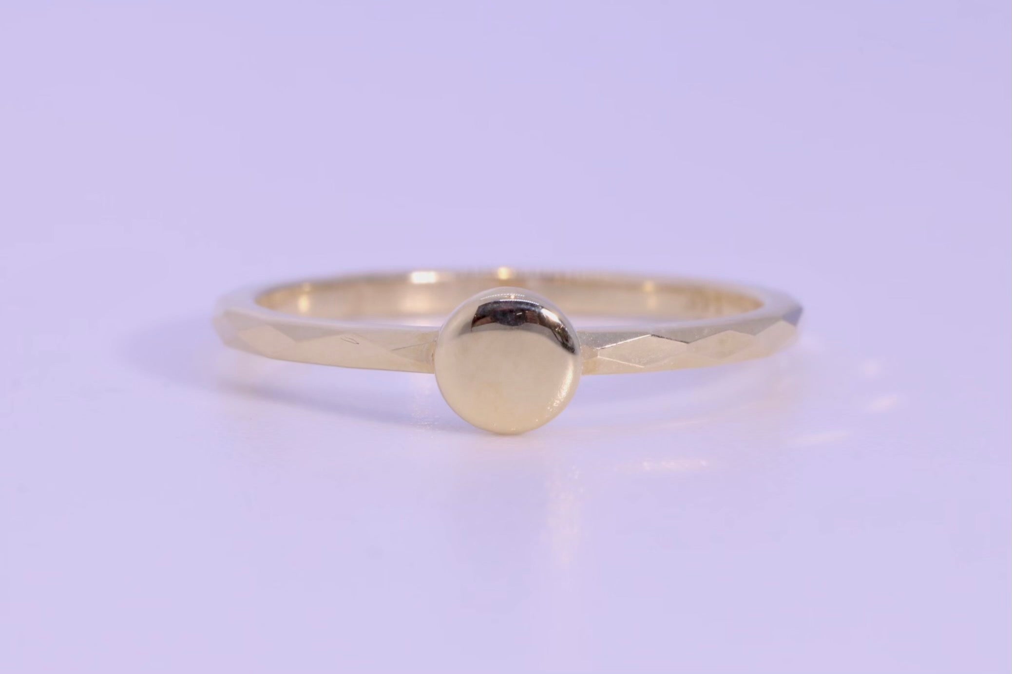 Mini Dot Ring
