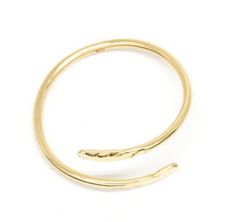 Poppy Finch Hammered Gold Spiral Ring